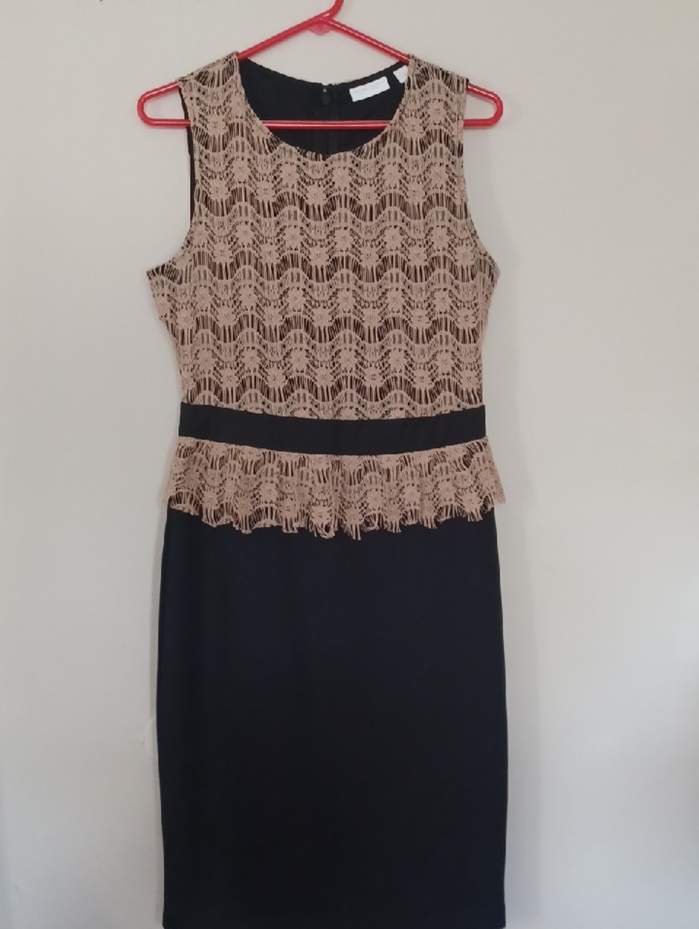 New York & Company Black and Beige Lace Peplum Midi Dress. NWT. Size 8